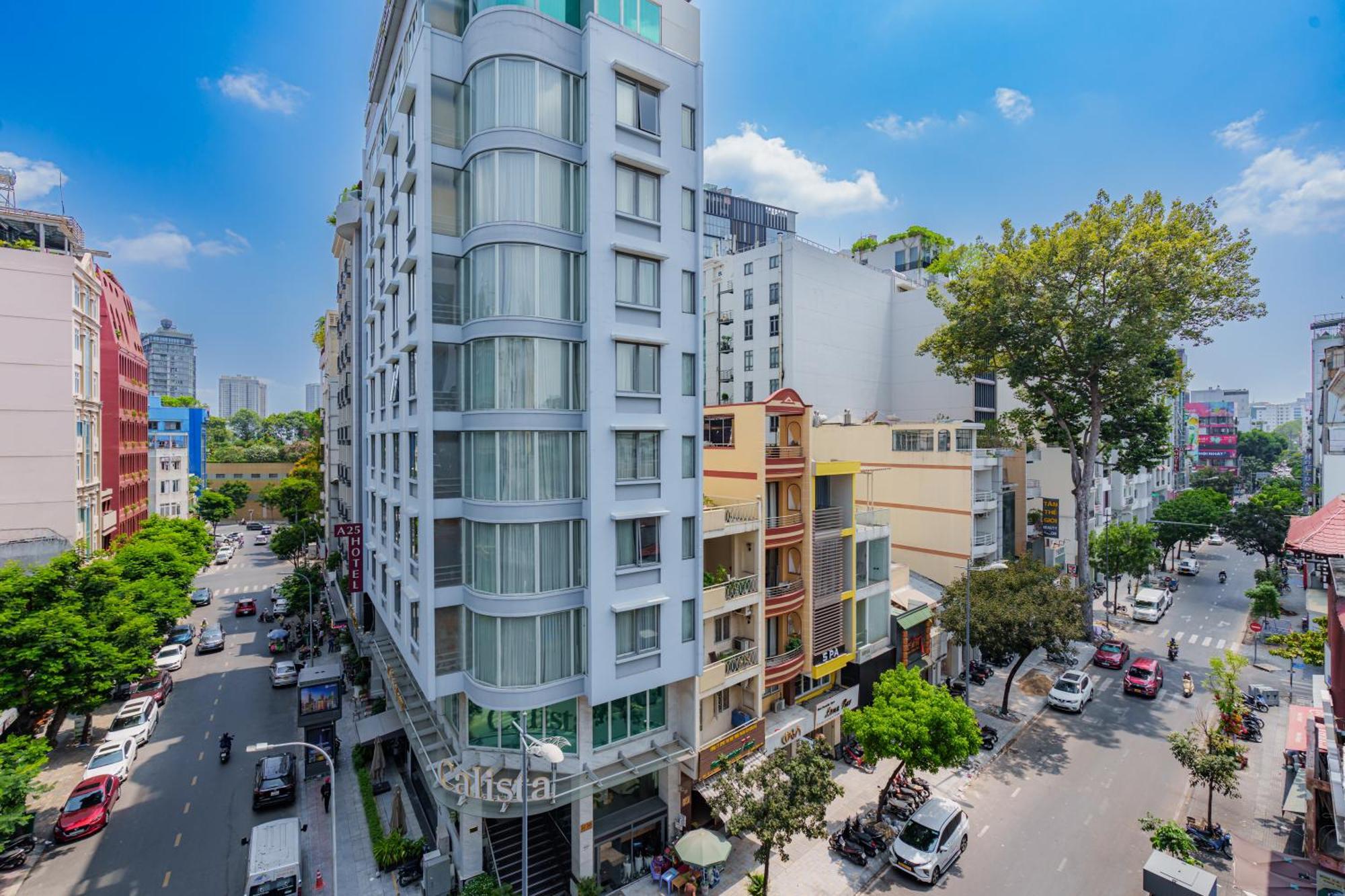 Salute Saigon And Hotel 4*